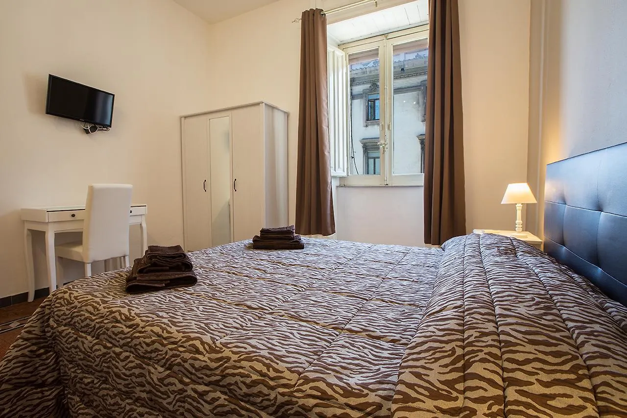 Suite Cagliaritane Notti In Centro 게스트하우스 칼리아리